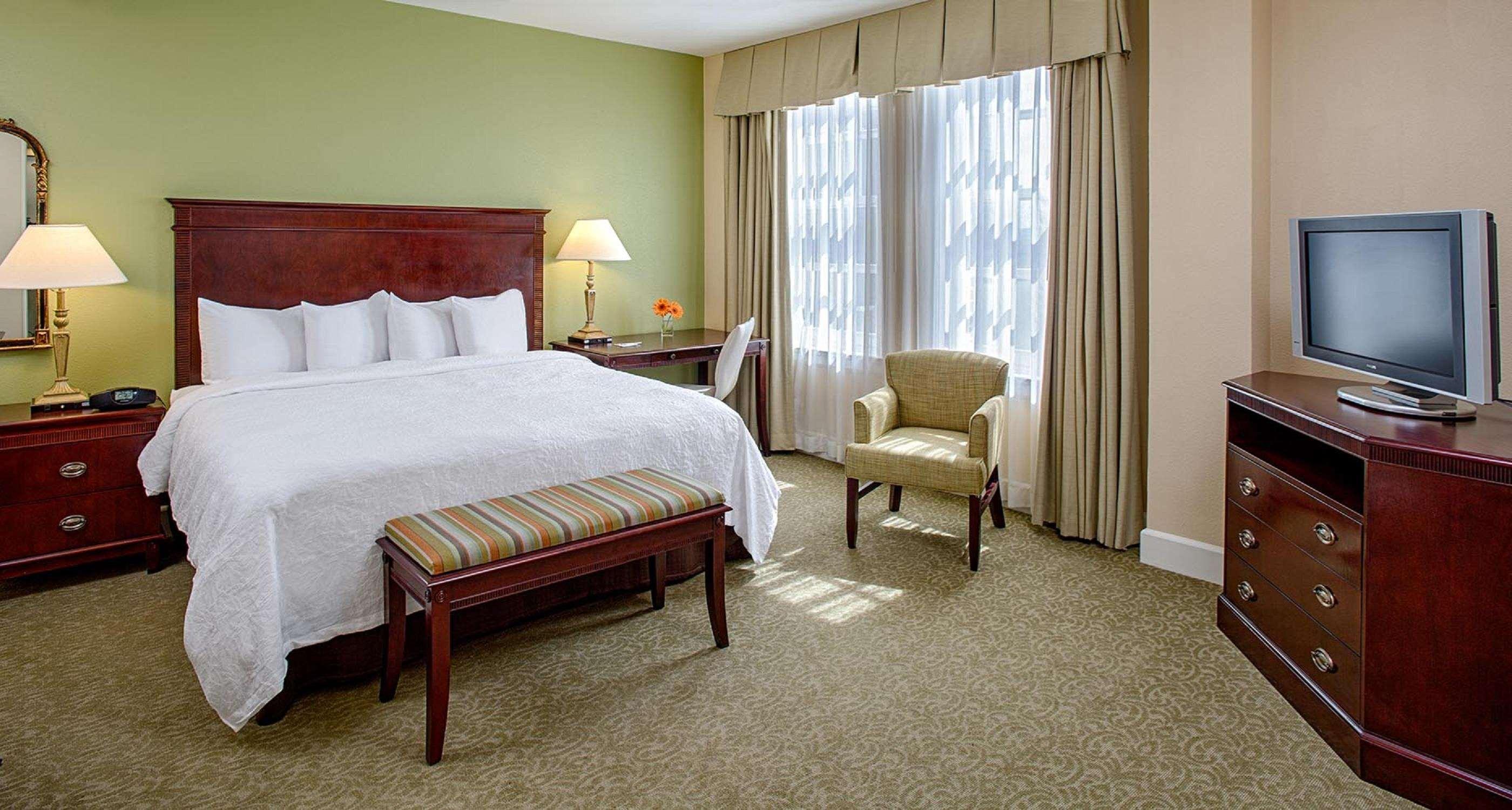 Hampton Inn & Suites Birmingham-Downtown-Tutwiler Exteriör bild