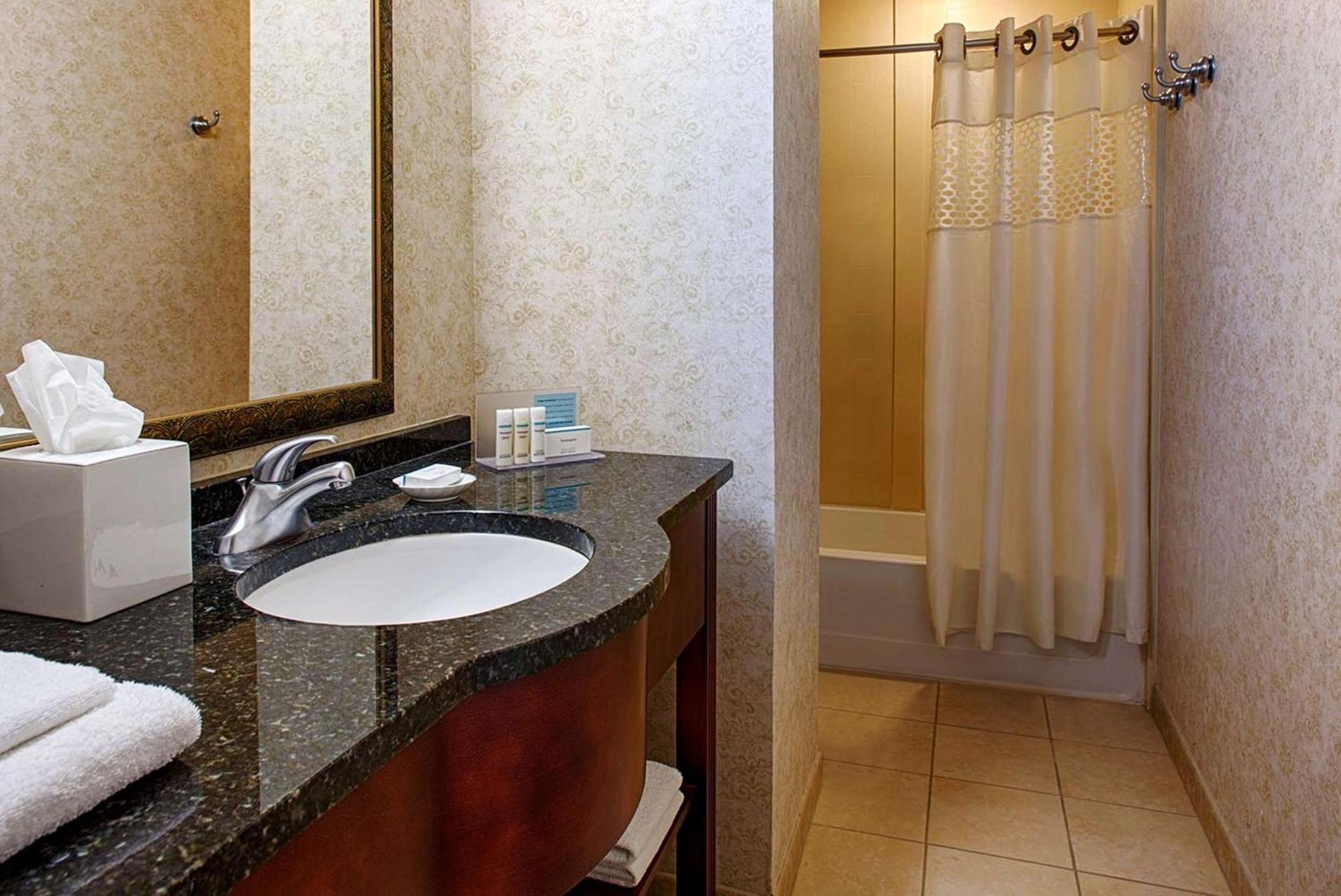 Hampton Inn & Suites Birmingham-Downtown-Tutwiler Exteriör bild