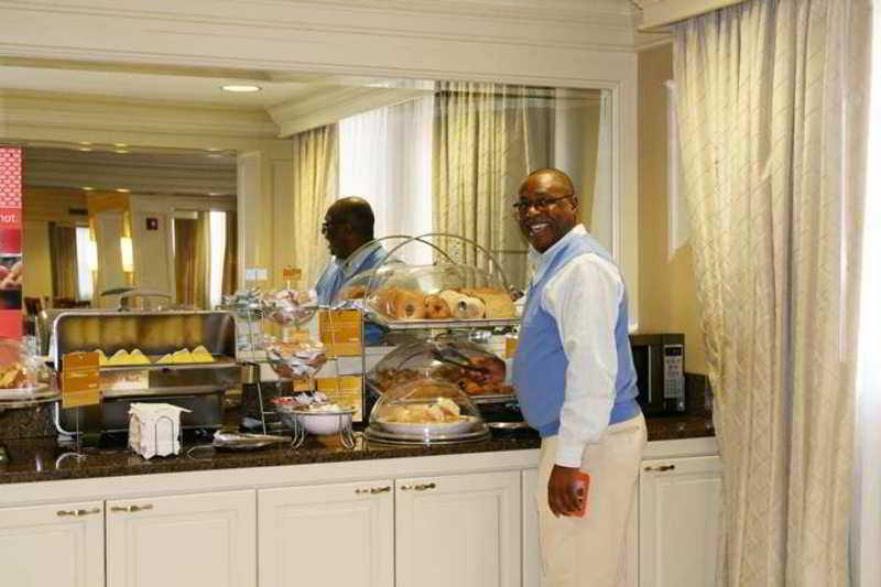 Hampton Inn & Suites Birmingham-Downtown-Tutwiler Restaurang bild